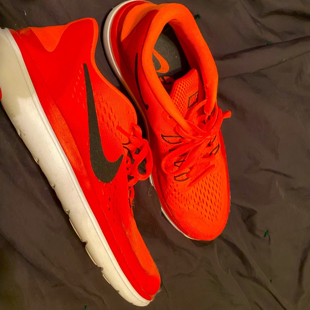 Joke Running Shoes